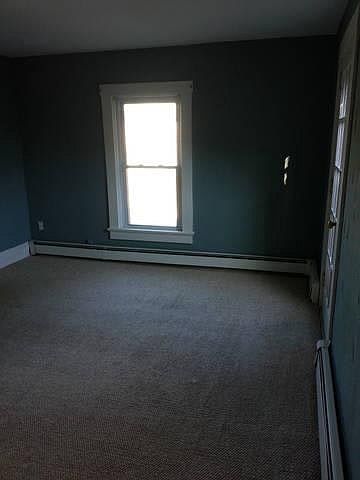 2nd image of 181 Great Rd #2
