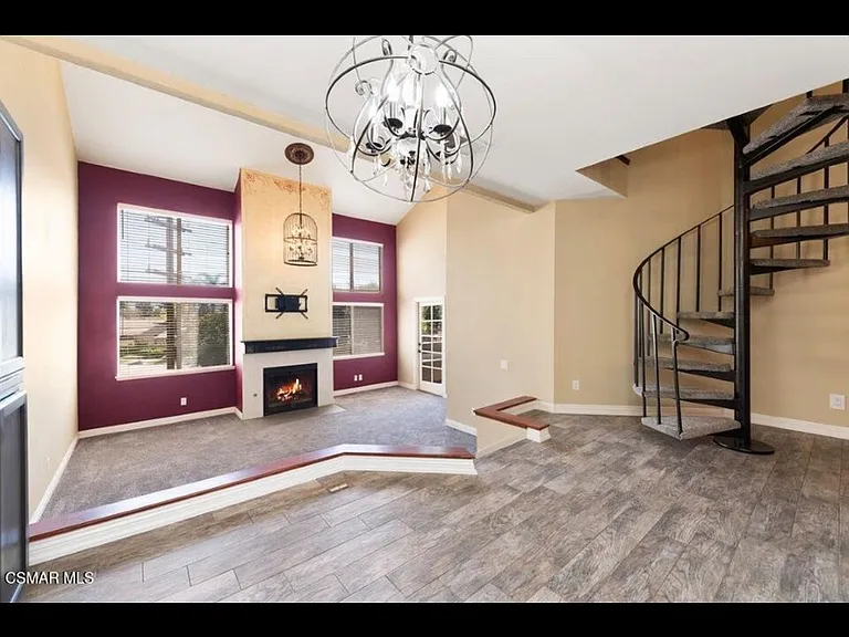 3306 Darby St #402 — Photo 2