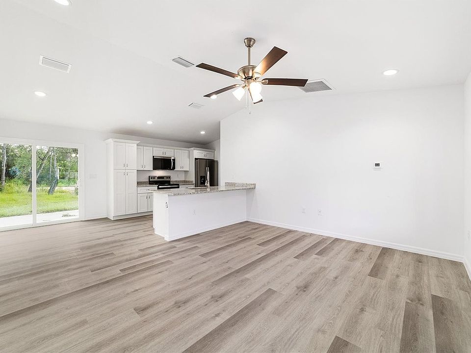 2nd image of 691 NE 130th Ct