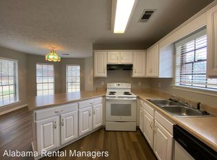 1306 Summerfield Pl, Montgomery, AL 36117