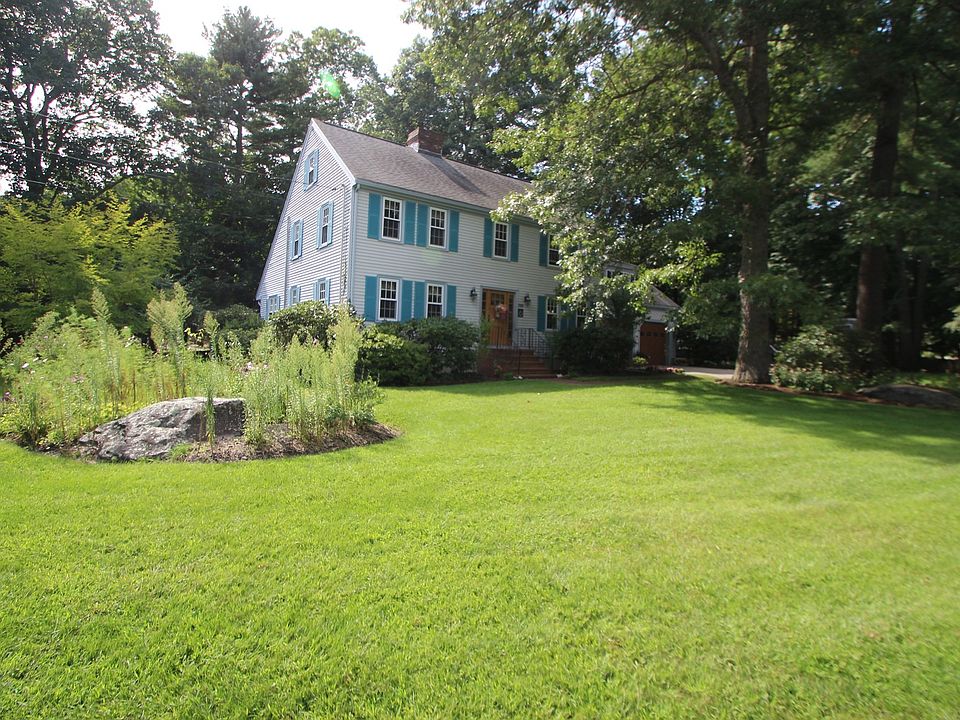 1st image of 125 Boxwood Ln