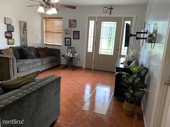 4th image of 8400R 52nd Way N
