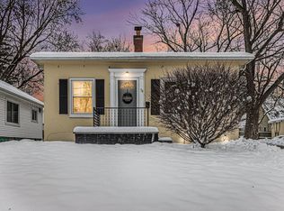 54 Maple Ter, Battle Creek, MI 49017