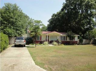 521 Linda Ln, Saraland, AL 36571
