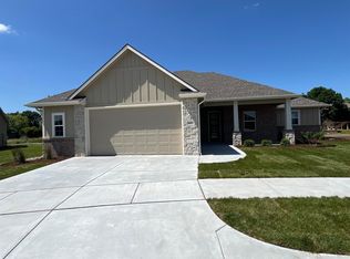 837 N Firefly St, Wichita, KS 67235