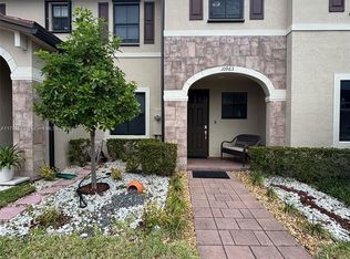 10963 W 32nd Ln #10963, Hialeah, FL 33018