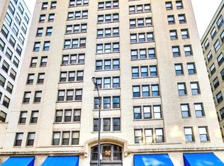 740 S Federal St APT 303, Chicago, IL 60605