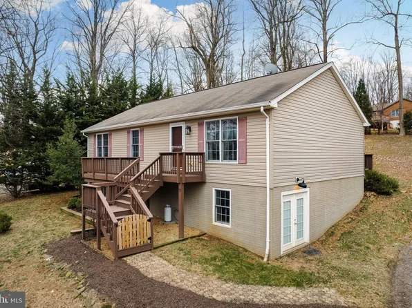 72 Pocahontas Rd, Front Royal, VA 22630