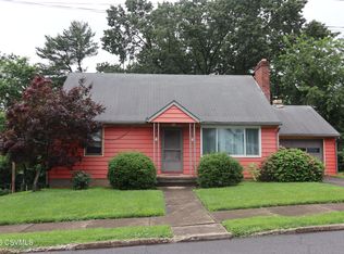 355 7th St, Northumberland, PA 17857