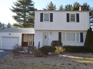 447 Oak St, East Hartford, CT 06118