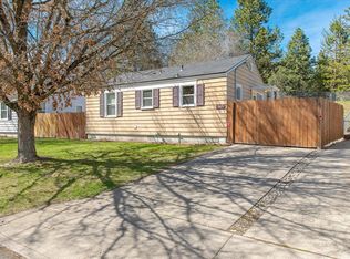 3220 W Trinity Cir, Spokane, WA 99224