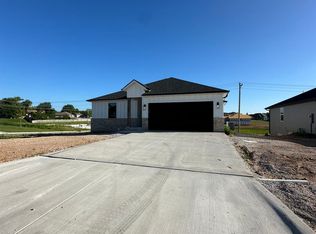 689 W Arbor Glenn Dr, Nixa, MO 65714