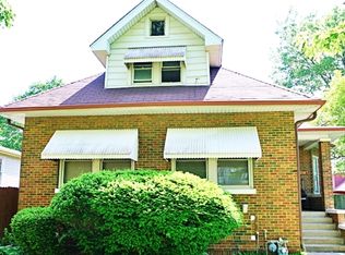 1707 S 6th Ave, Maywood, IL 60153