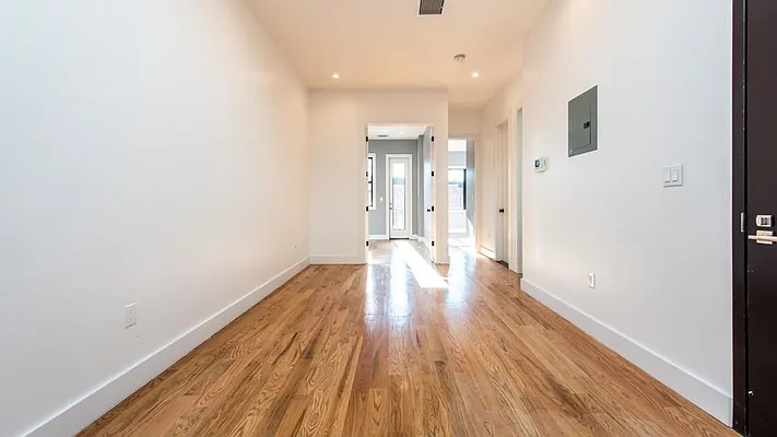 Rented by Nooklyn NYC LLC | media 33
