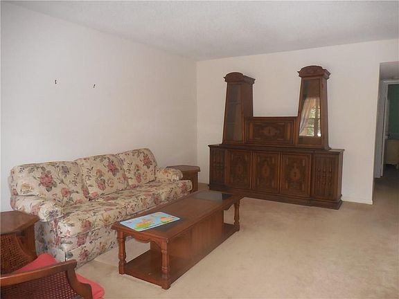 3rd image of 2600 S Kanner Hwy APT V11