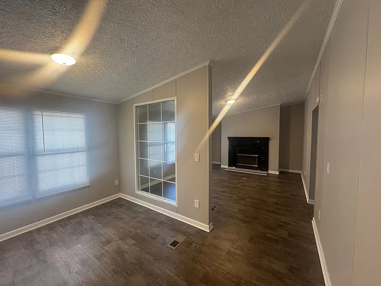 Evergreen Estates — Photo 19
