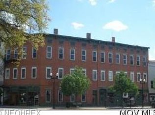 18 E Main St APT 2, McConnelsville, OH 43756