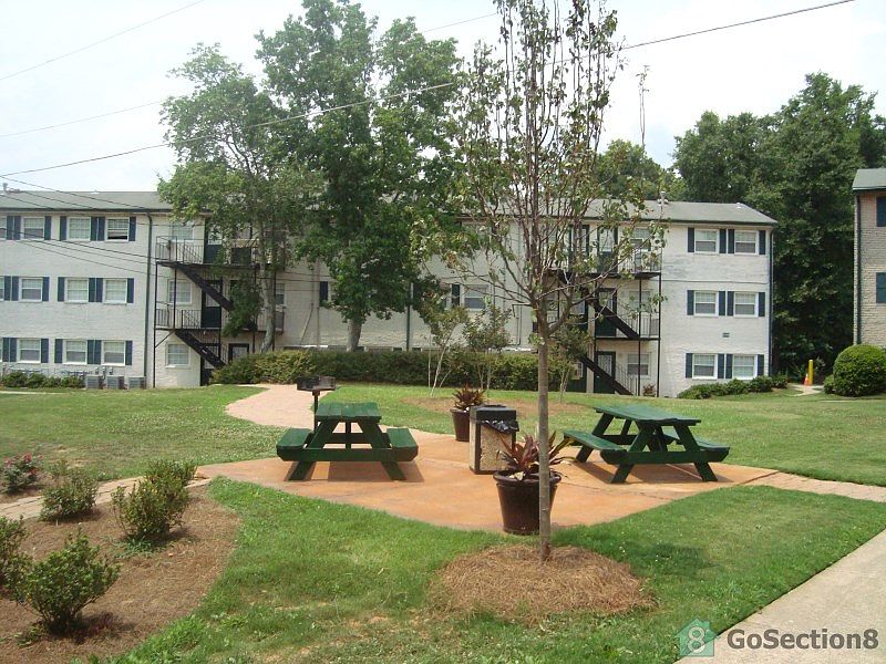 2nd image of 3230 Dodson Dr Conn APT 17