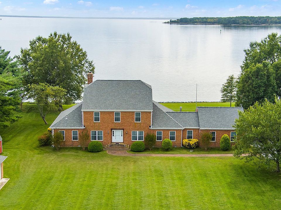 1st image of 40139 Combs Creek Way