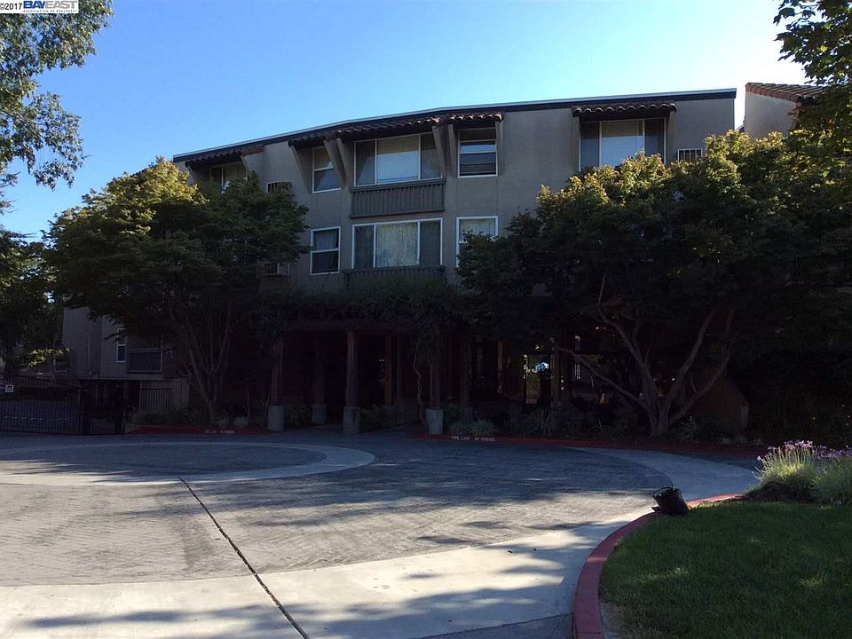1st image of 1085 Murrieta Blvd APT 308