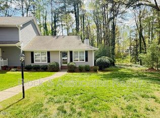 6400 Meadow View Dr, Raleigh, NC 27609