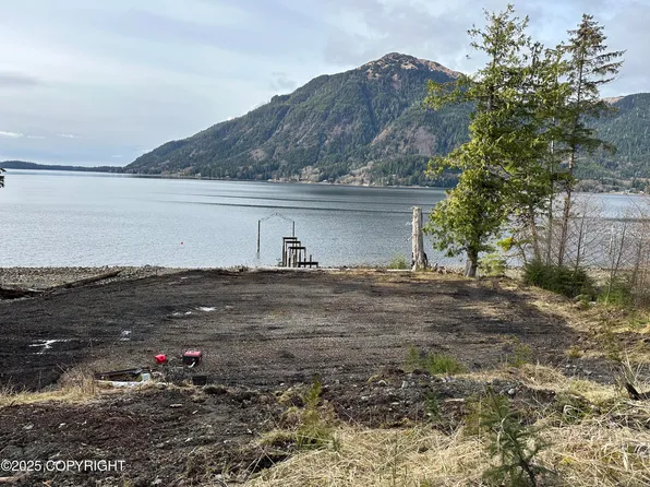 11 Port Saint Nicholas Rd, Craig, AK 99921