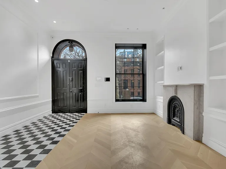 261 Clifton Pl #1 — Photo 16