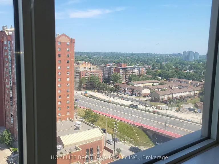 2460 Eglinton Ave E #1708 — Photo 12