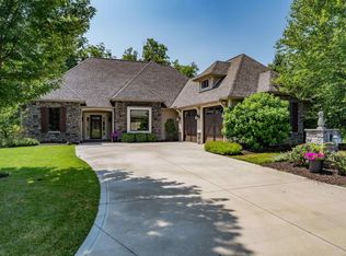 2704 Grenadier Ct, Fort Wayne, IN 46804