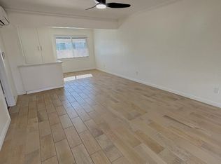 1111 Adella Ave APT E, Coronado, CA 92118
