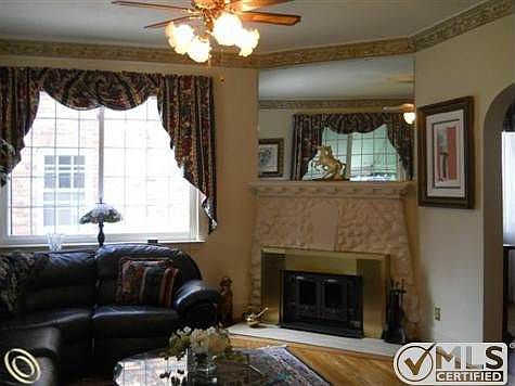 1348 harvard 001 (Small).jpg