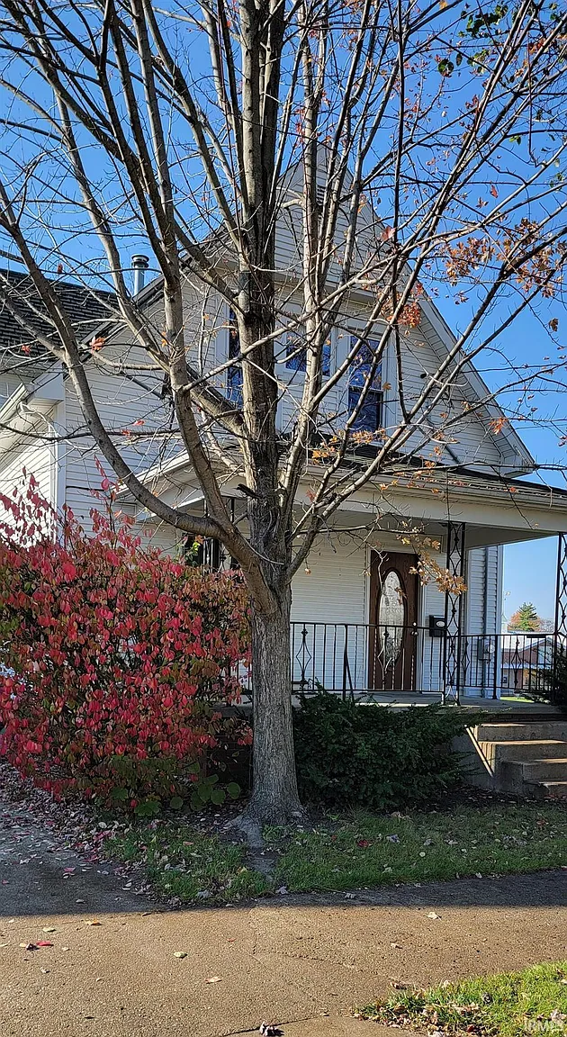 407 N Riley St photo 1
