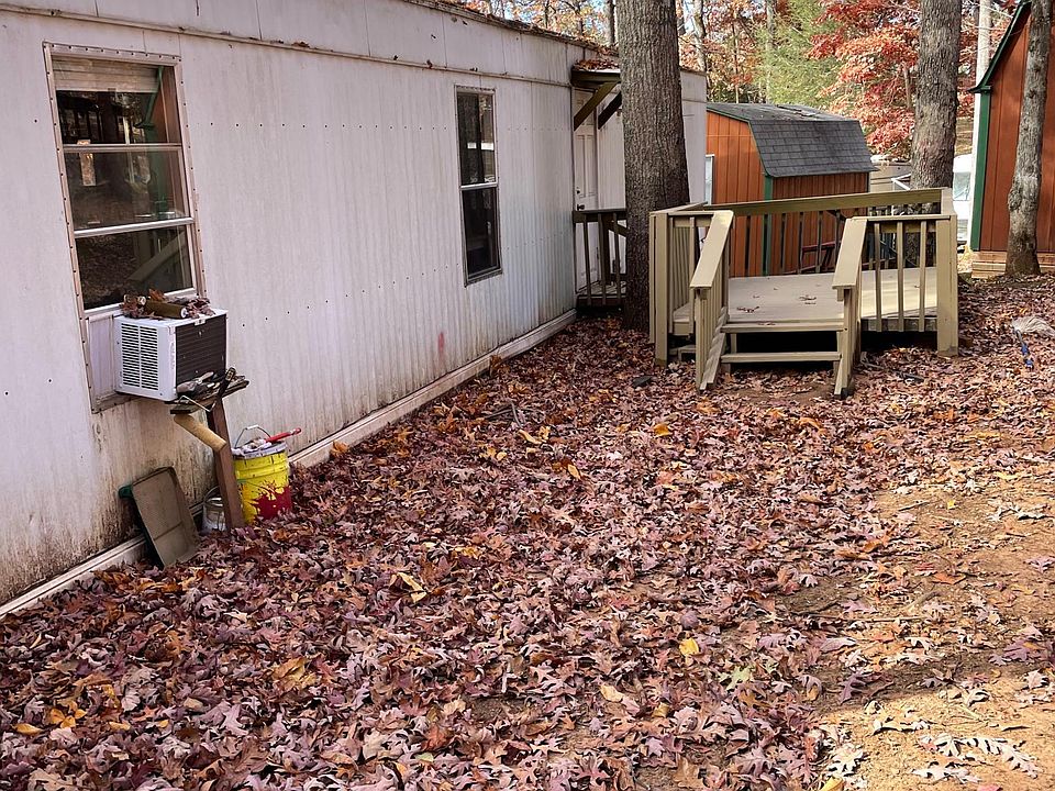 284 Fort Wilderness Rd Whittier NC Zillow