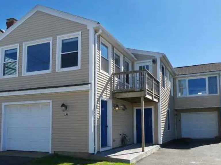 38 Dumas Ave #B — Photo 7
