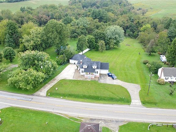 2nd image of 72622 Colerain Rd