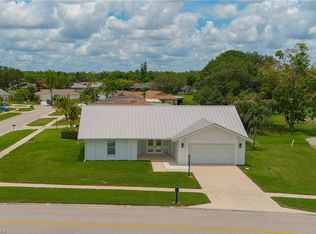 124 Fleur De Lis Ln, Naples, FL 34112