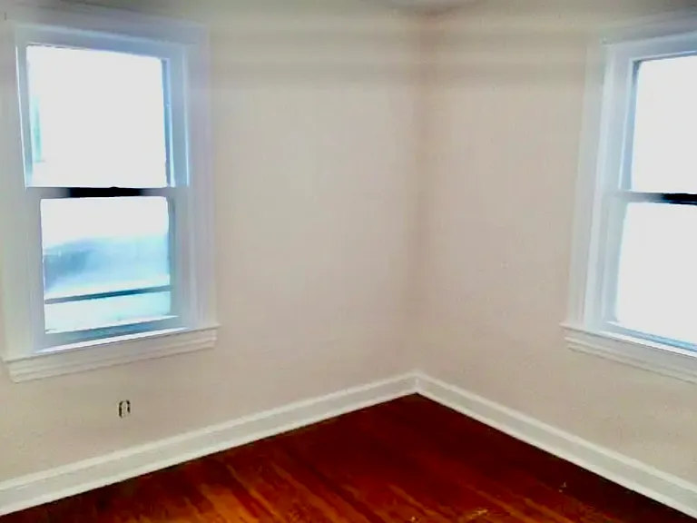 333 E Camden Wyoming Ave — Photo 5
