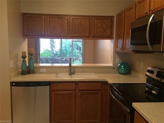 3rd image of 10064 Spyglass Hill Ln