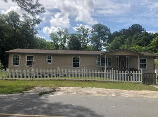 237 Tecumseh St, Jesup, GA 31546