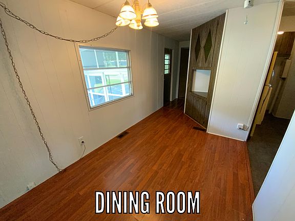 4th image of 272 Covert Dr