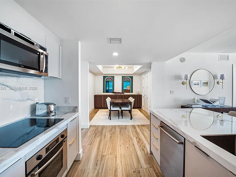 50 Biscayne Blvd #2706 — Photo 5