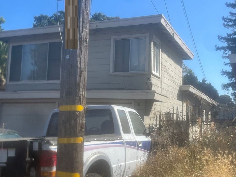 2nd image of 3123 Ward Ln