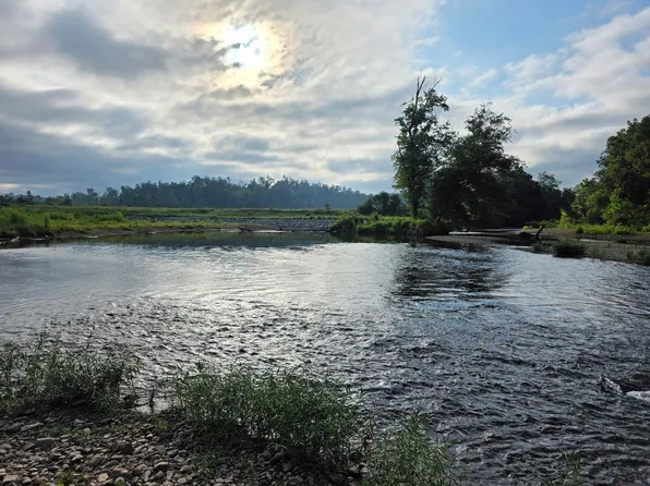 7209 Topsy Rd, Waynesboro, TN 38485