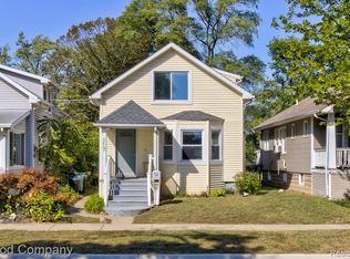 317 E Cambourne St, Ferndale, MI 48220