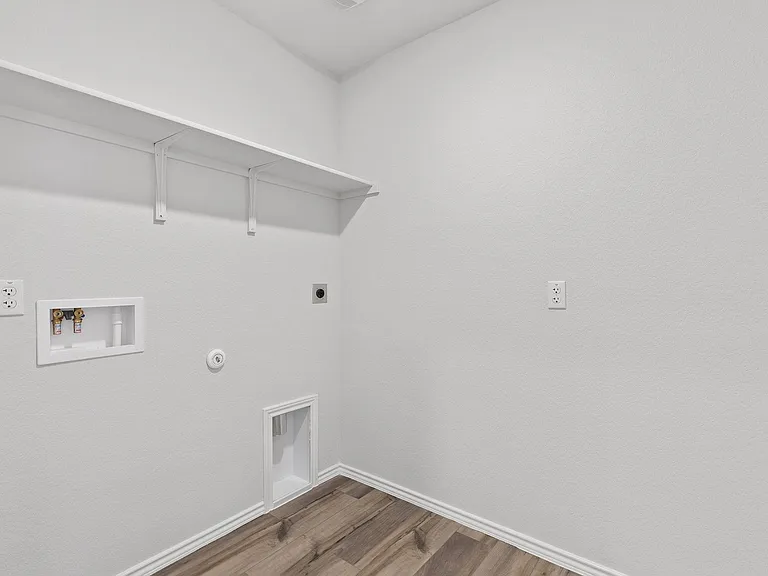504 Wyatt Way — Photo 19