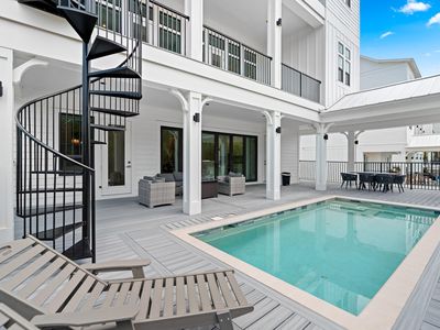 6256 W County Highway 30a, Pt Washington, FL, 32459