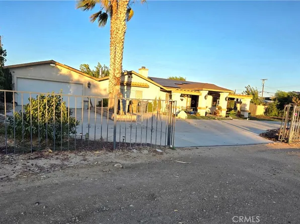11353 Shahaptain Ave, Hesperia, CA 92345