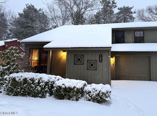 109 Thimbleberry Rd, Malta, NY 12020