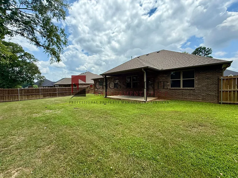 109 Rose Row Ln — Photo 19