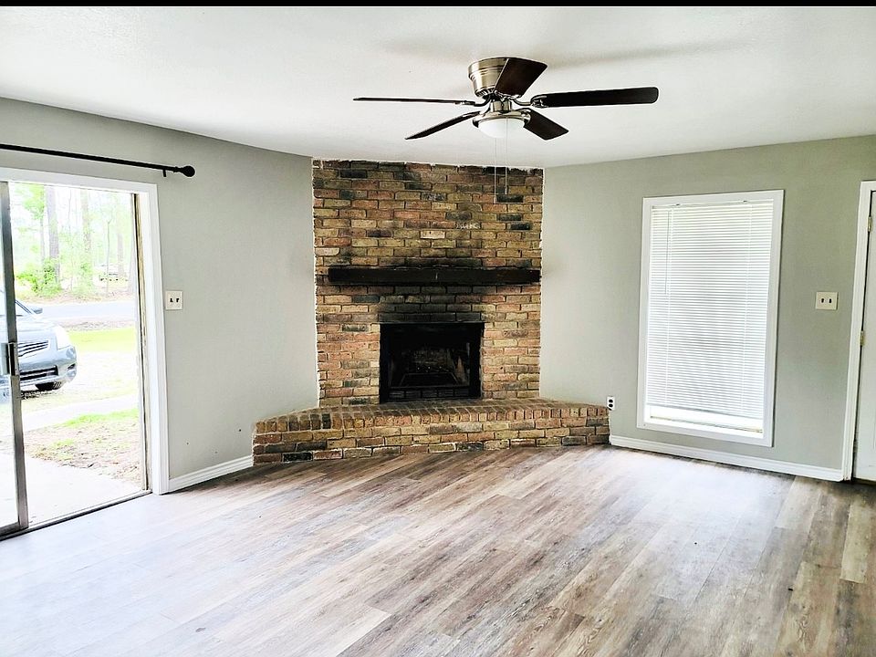 1st image of 1261 Woodland Trl #1